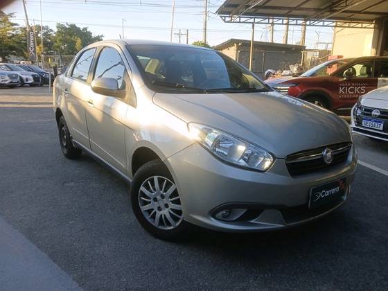 FIAT GRAND SIENA 1.4 MPI ATTRACTIVE 8V FLEX 4P MANUAL FIAT GRAND SIENA 1.4 MPI ATTRACTIVE 8V FLEX 4P MANUAL